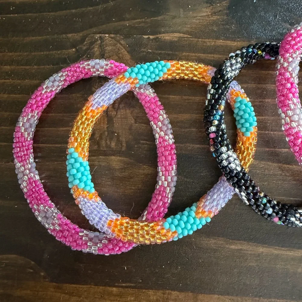 Set of 5 Colorful Nepal Beaded Bracelets Set